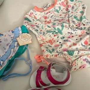 Ruffle Butts bathing suit 6-12 months NWOT bundle